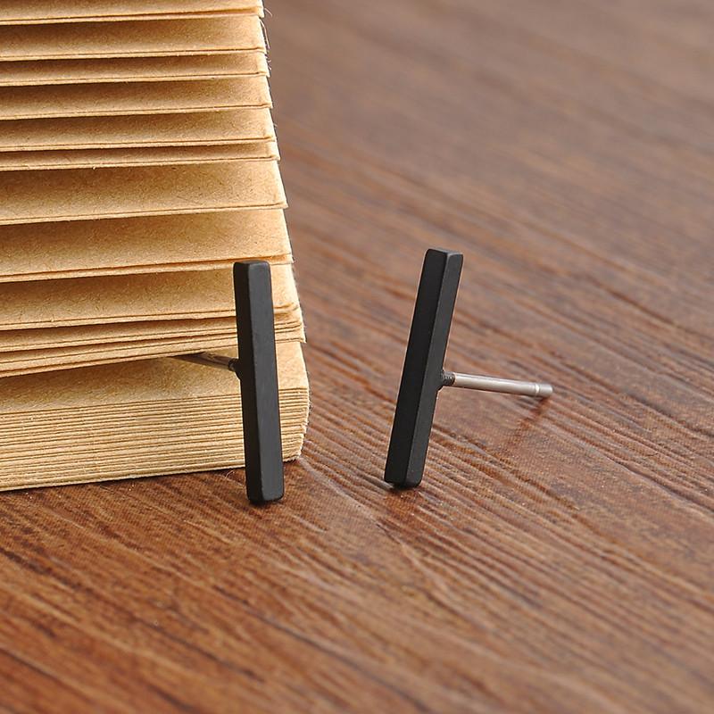 Minimalist T Bar Studs