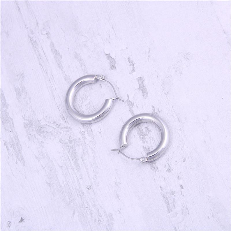 Bijoux Hoop Earrings